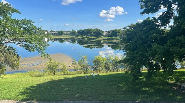 $1,700 | 3405 Northwest 44th Street, Unit 105, Lauderdale Lakes, FL 33309