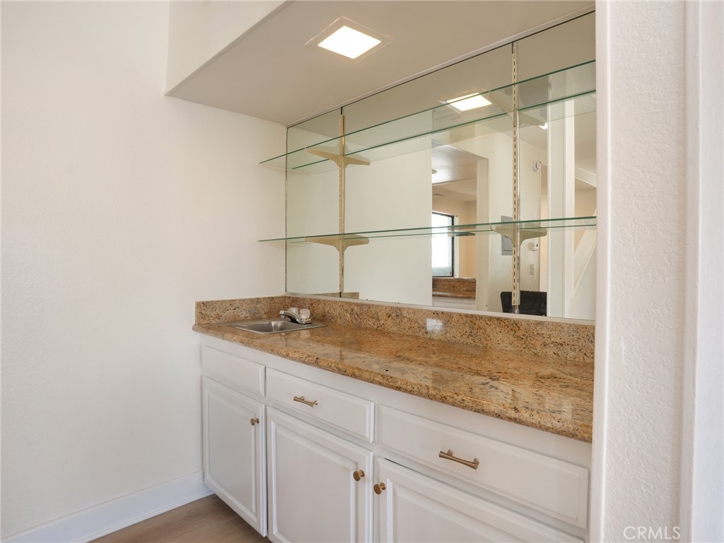 355 Pershing Drive, Unit B Playa del Rey, CA 90293 - Photo 25 of 42