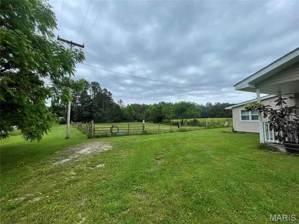 623 County Road 6590 Salem, MO 65560 - Photo 8 of 65