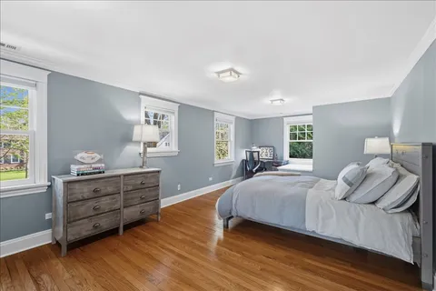 $1,885,000 | 1082 Ash Street, Winnetka, IL 60093