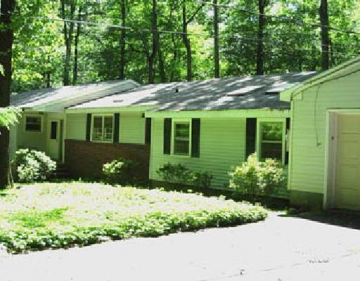 27 Surrey Road Stamford, CT 06903 - Photo 1 of 1