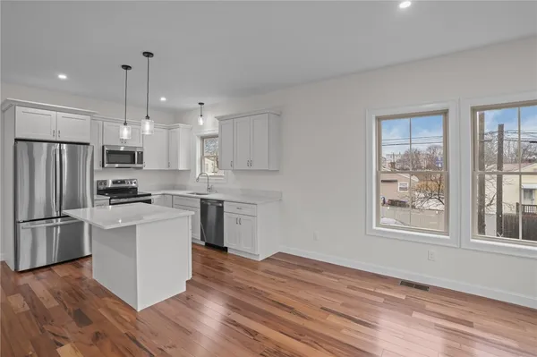 $410,000 | 11 Stone Street, Unit A, Providence, RI 02904