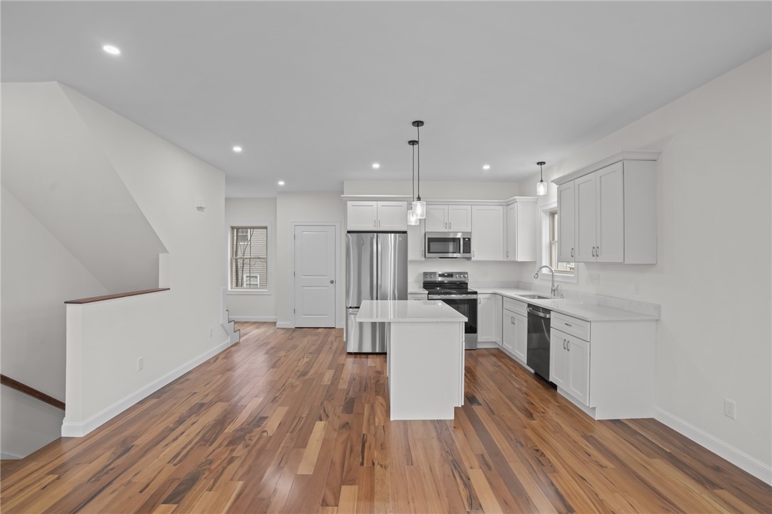 11 Stone Street, Unit A Providence, RI 02904 - Photo 6 of 32