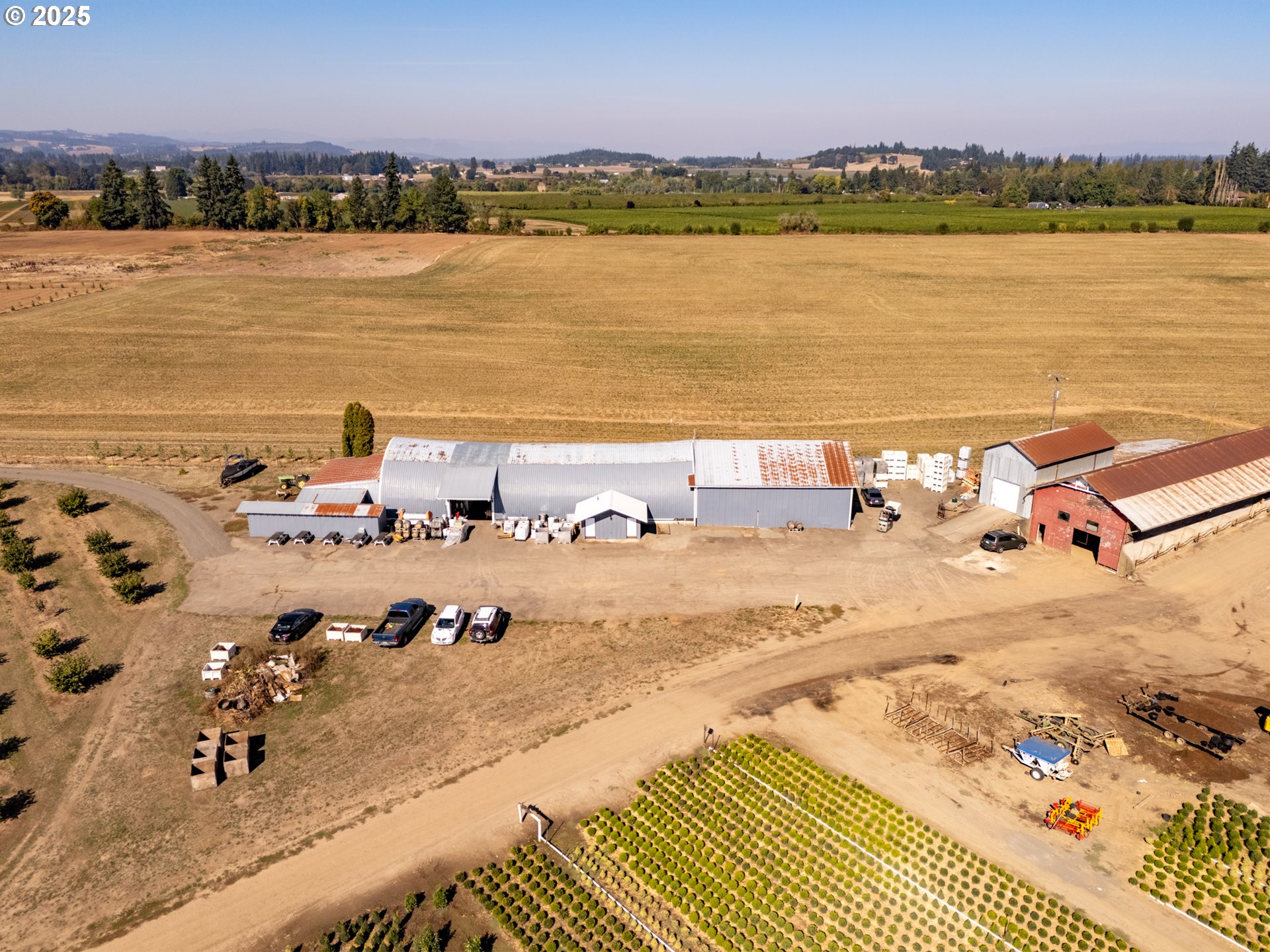 24730 Southwest Tile Flat Road Hillsboro, OR 97123 - Photo 20 of 48