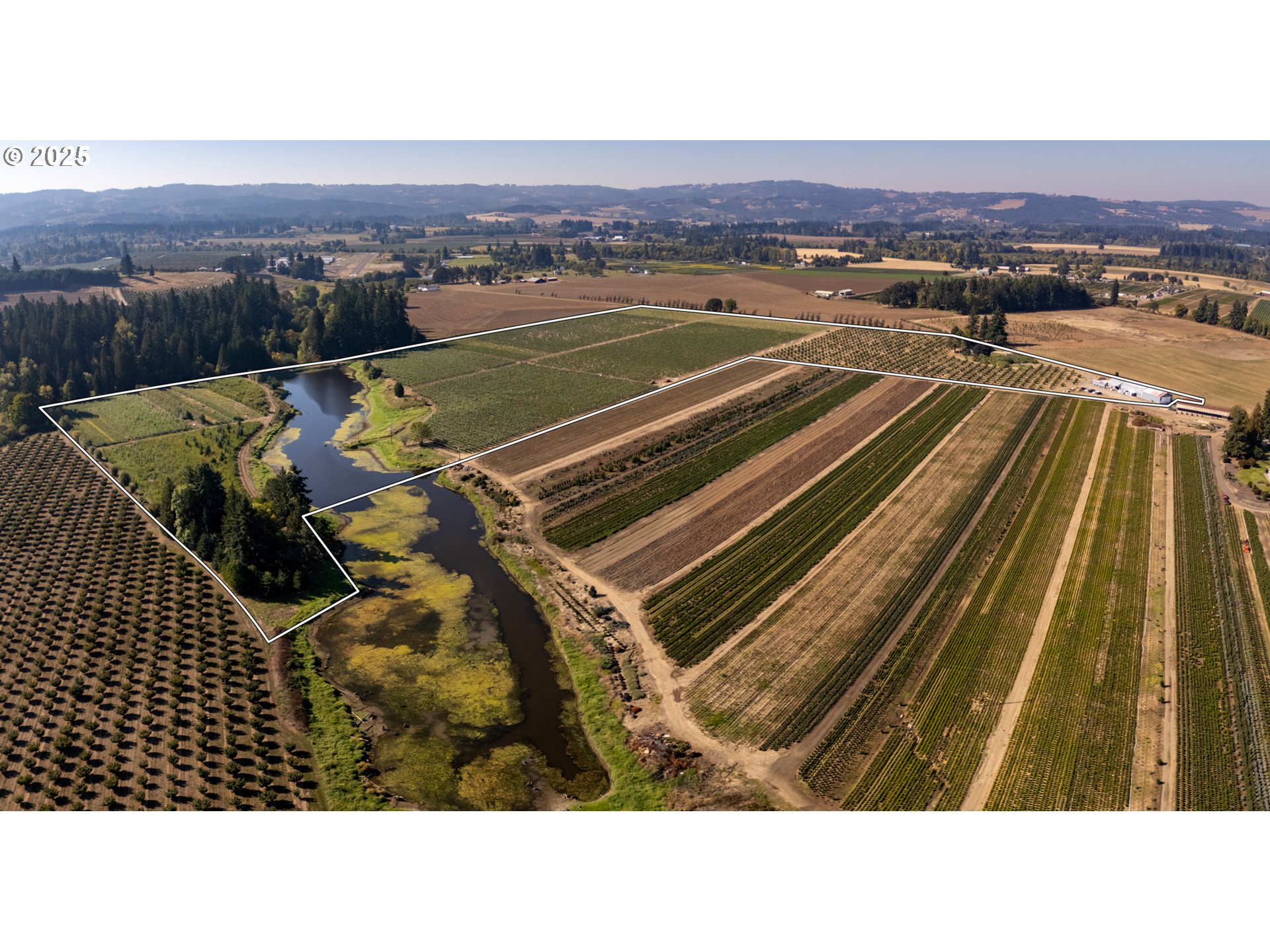 24730 Southwest Tile Flat Road Hillsboro, OR 97123 - Photo 45 of 48