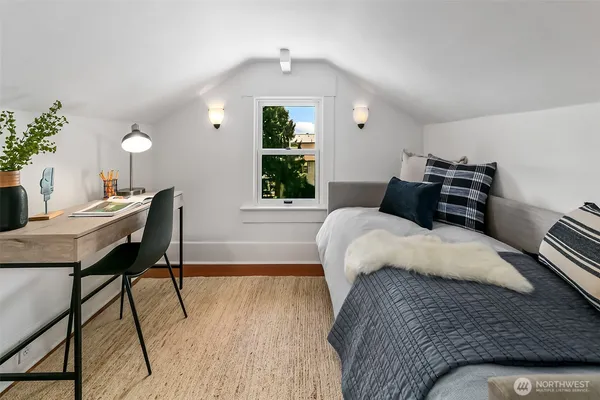 $1,490,000 | 4203 Corliss Avenue North, Seattle, WA 98103