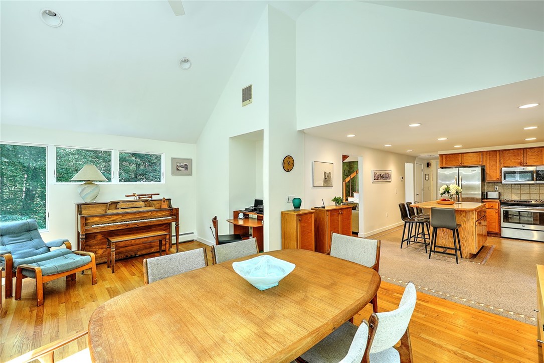 153 Howard Hill Road Foster, RI 02825 - Photo 9 of 24