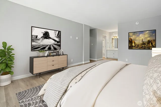 $548,880 | 2100 3rd Avenue, Unit 1505, Seattle, WA 98121