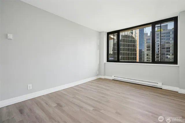 $548,880 | 2100 3rd Avenue, Unit 1505, Seattle, WA 98121