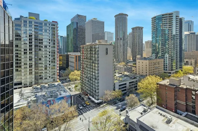 $548,880 | 2100 3rd Avenue, Unit 1505, Seattle, WA 98121