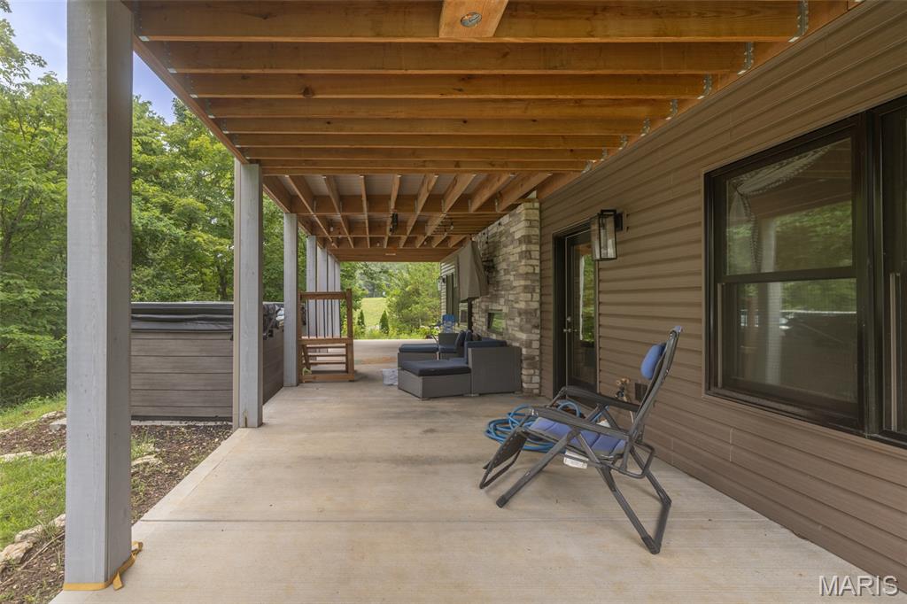 2740 Tyrol View Innsbrook, MO 63390 - Photo 27 of 32