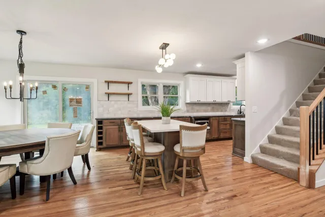 $3,875 | 17710 13th Avenue North, Plymouth, MN 55447