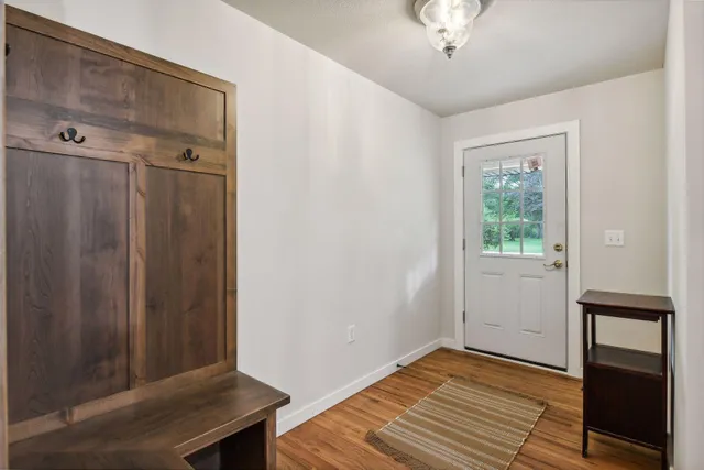 $3,875 | 17710 13th Avenue North, Plymouth, MN 55447