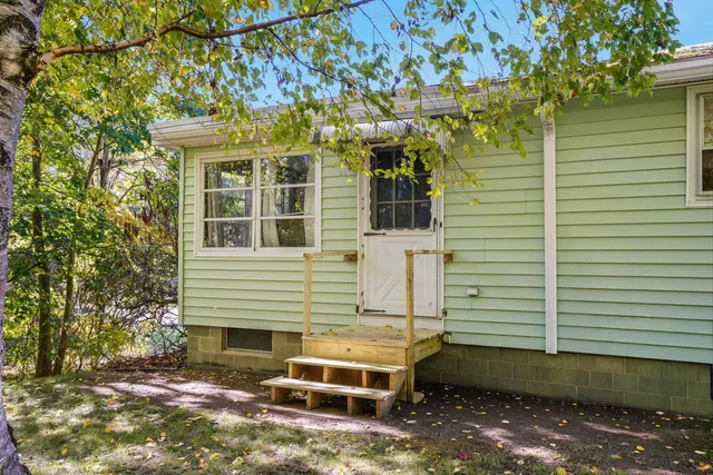 $429,000 | 1 Prospect Court, Dover, NH 03820