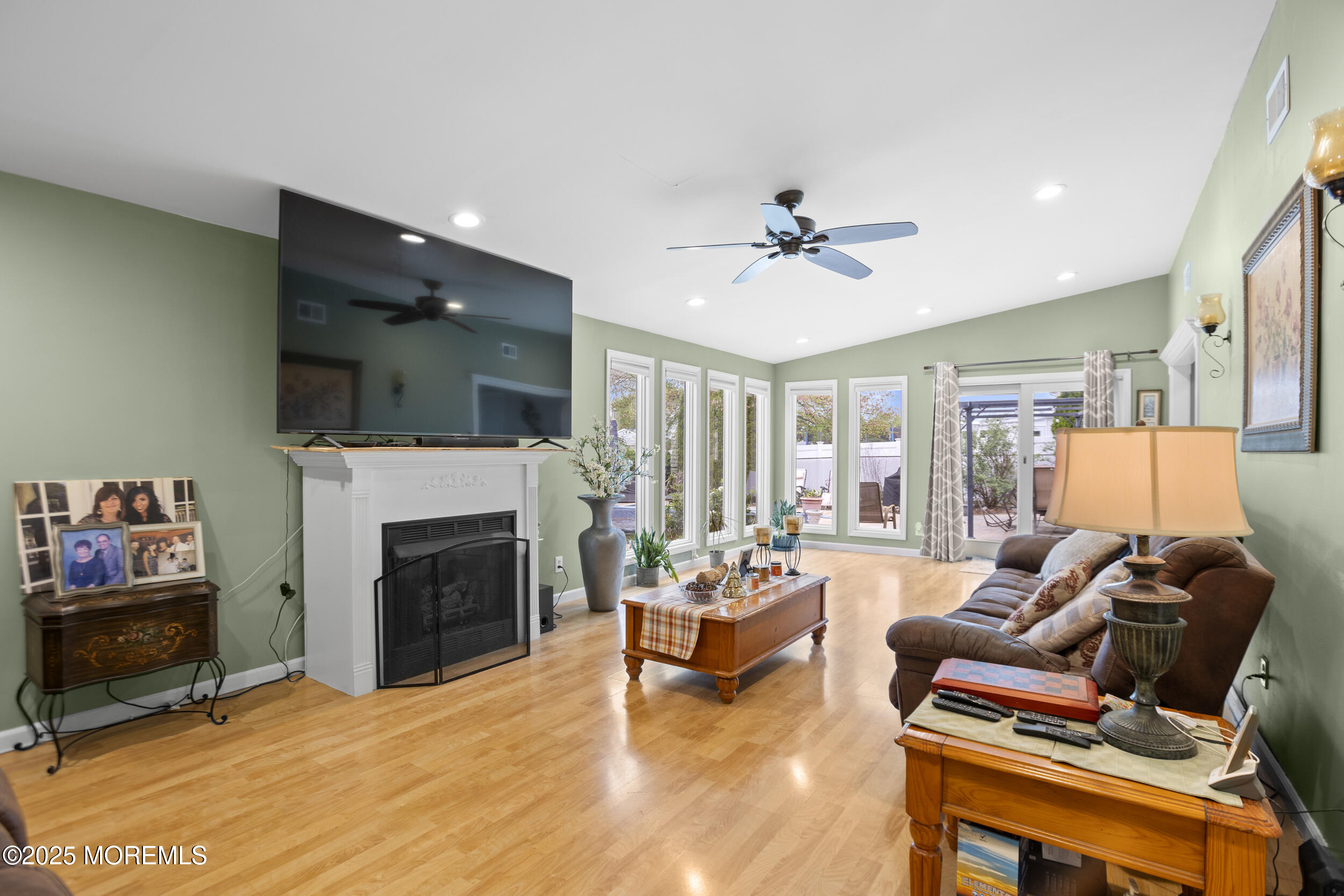 31 Starlight Road Howell, NJ 07731 - Photo 16 of 33 15_hl7a7922