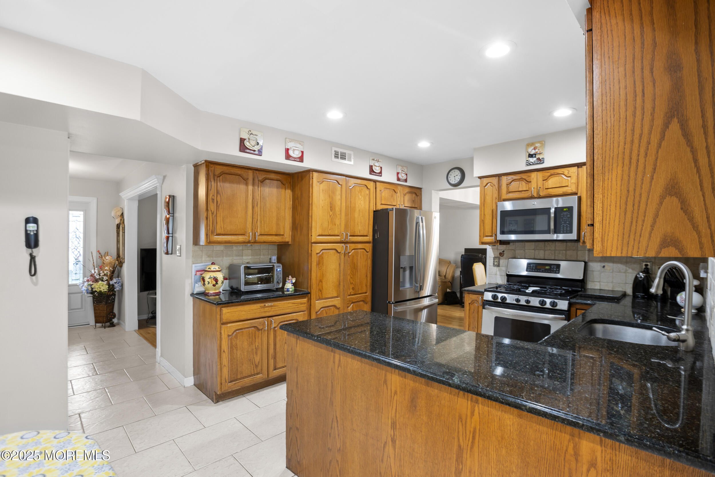 31 Starlight Road Howell, NJ 07731 - Photo 20 of 33 19_hl7a7941