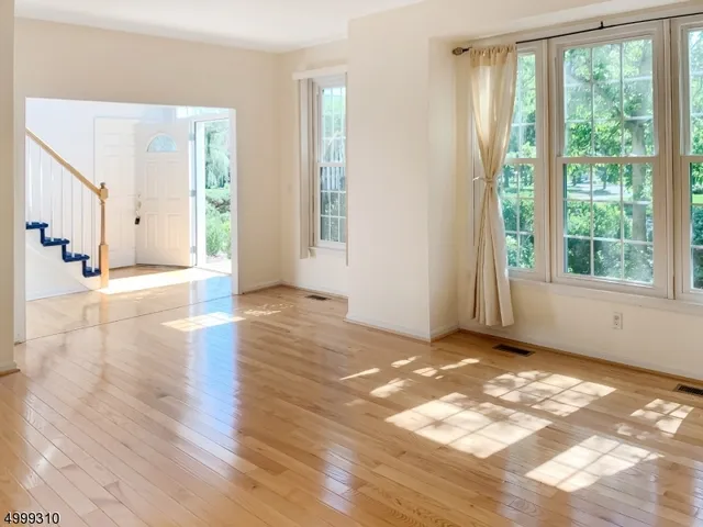 $5,500 | 9 Colonial Court, Skillman, NJ 08558