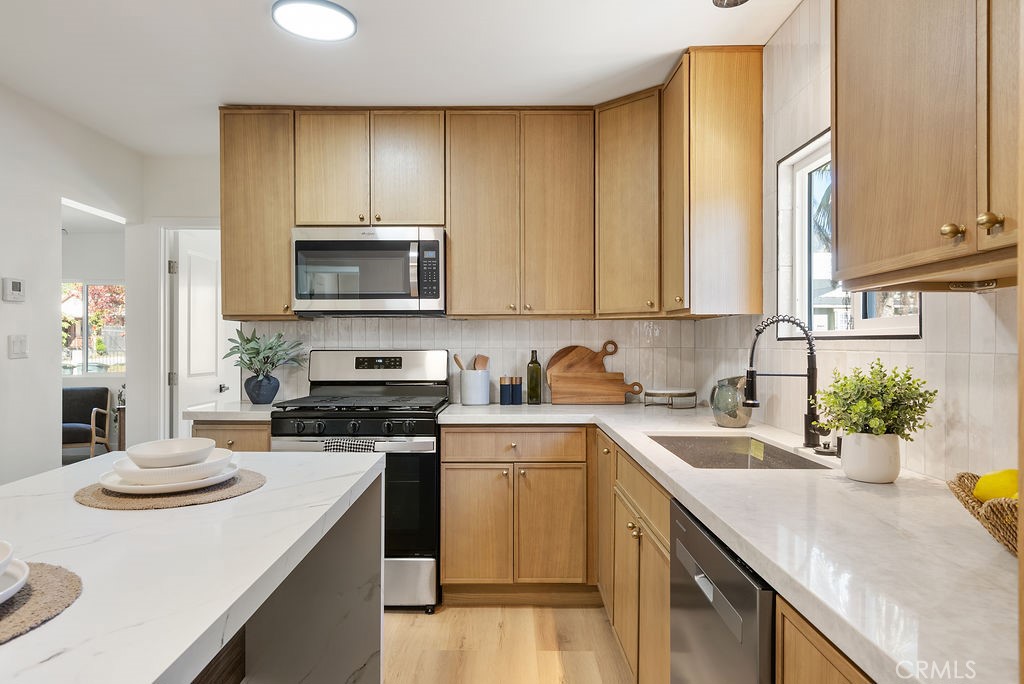 508 Vermont Street Altadena, CA 91001 - Photo 10 of 29