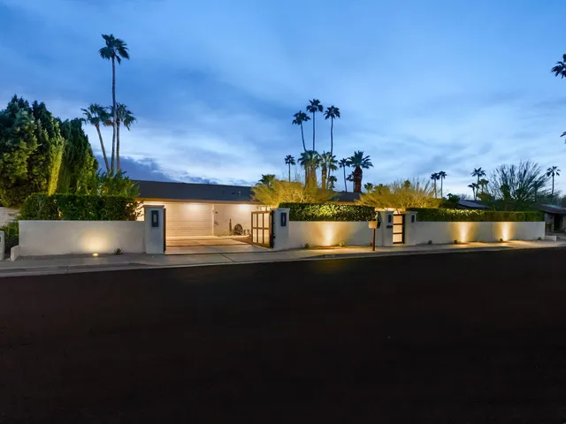$1,395,000 | 460 North Orchid Tree Lane, Palm Springs, CA 92262