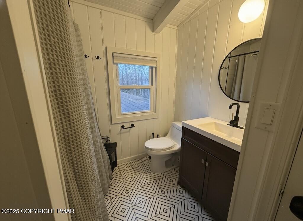 452 Stillwater Drive Pocono Summit, PA 18346 - Photo 19 of 26 Bathroom 2