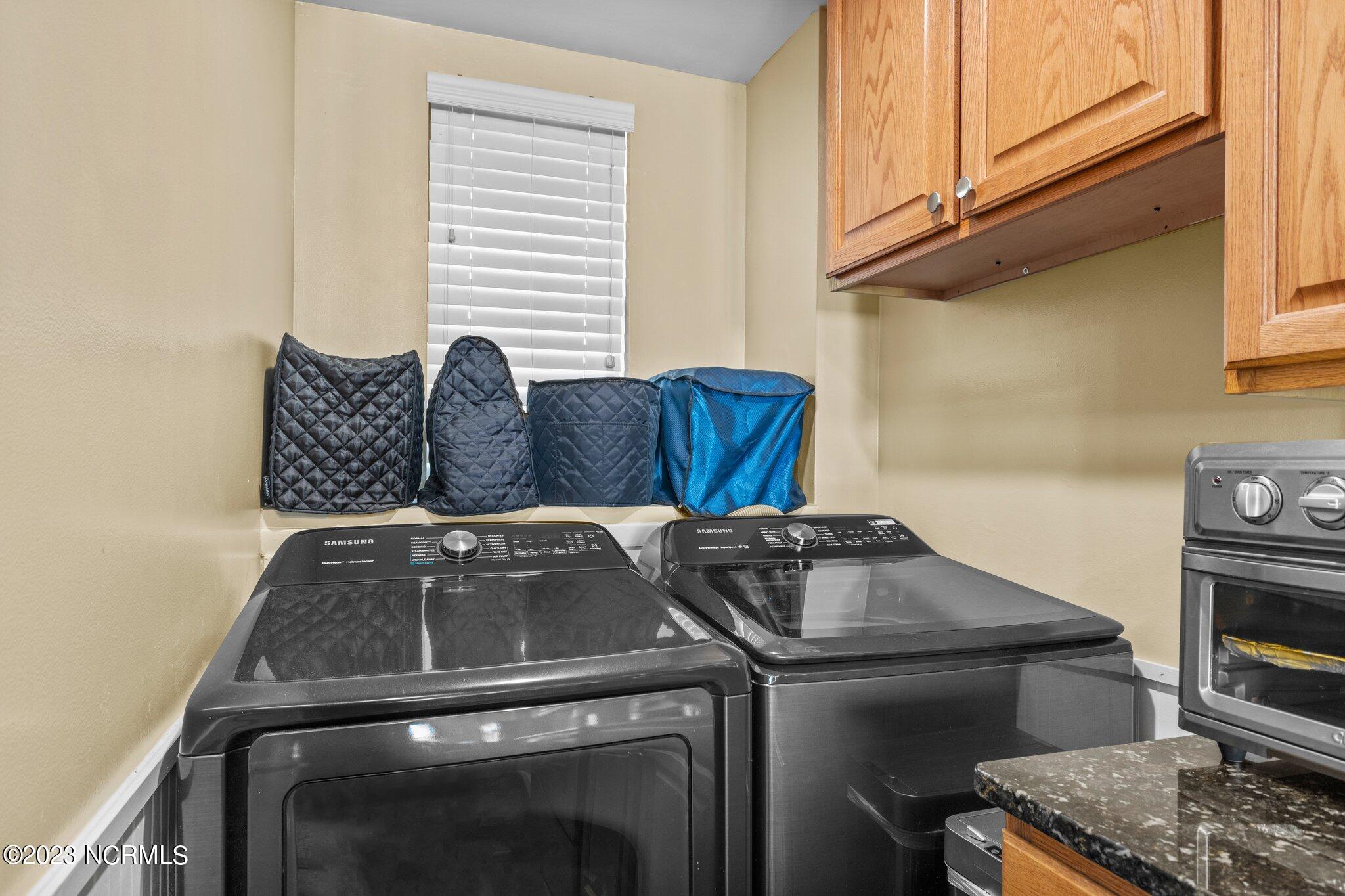 1505 Salter Path Road, Unit 508A Indian Beach, NC 28512 - Photo 6 of 50 Laundry