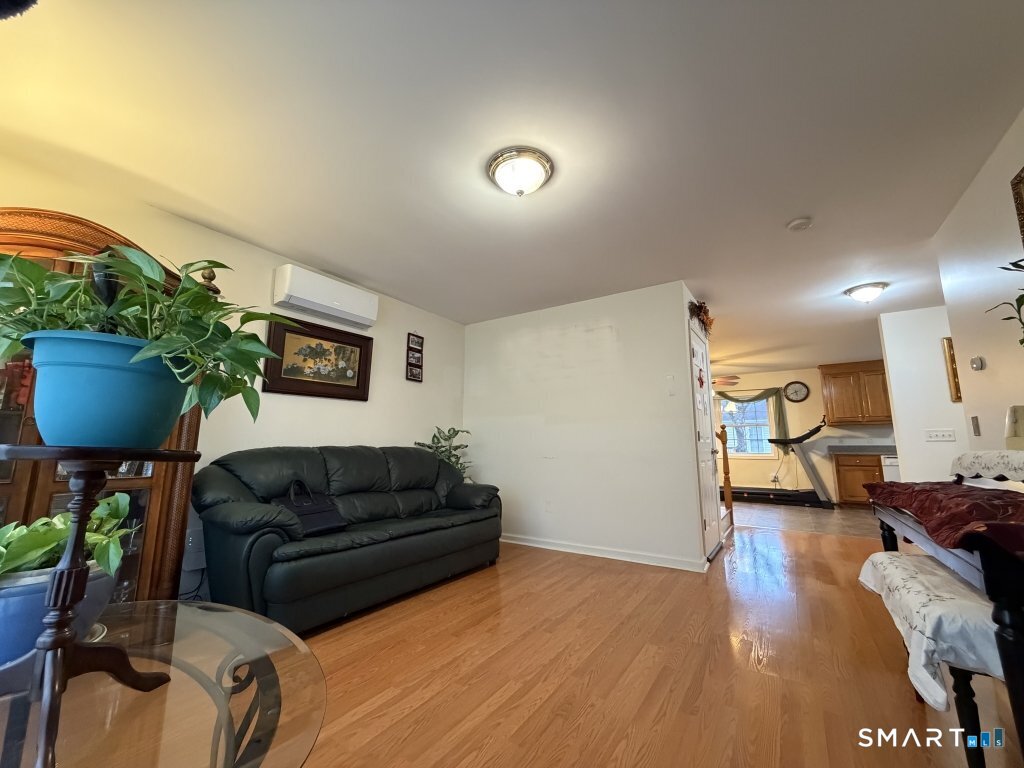 5 Thamesview Road Norwich, CT 06360 - Photo 5 of 22 Gallery Image 5