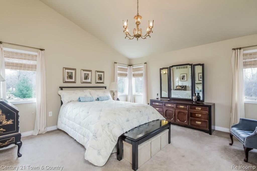 6038 Bordman Road Romeo, MI 48065 - Photo 15 of 32 017-Master_Bedroom-1638942-large.jpg