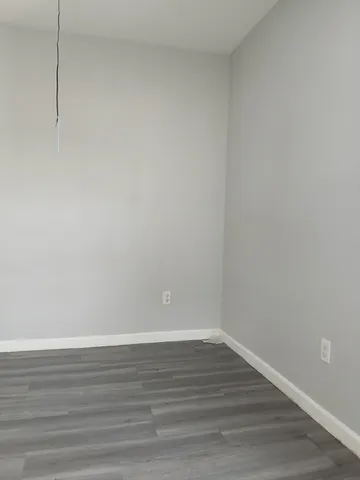 $1,300 | 137 5th Street, Unit 3, Fall River, MA 02721