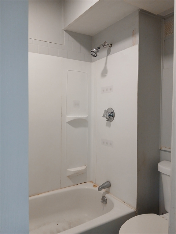 137 5th Street, Unit 3 Fall River, MA 02721 - Photo 6 of 6