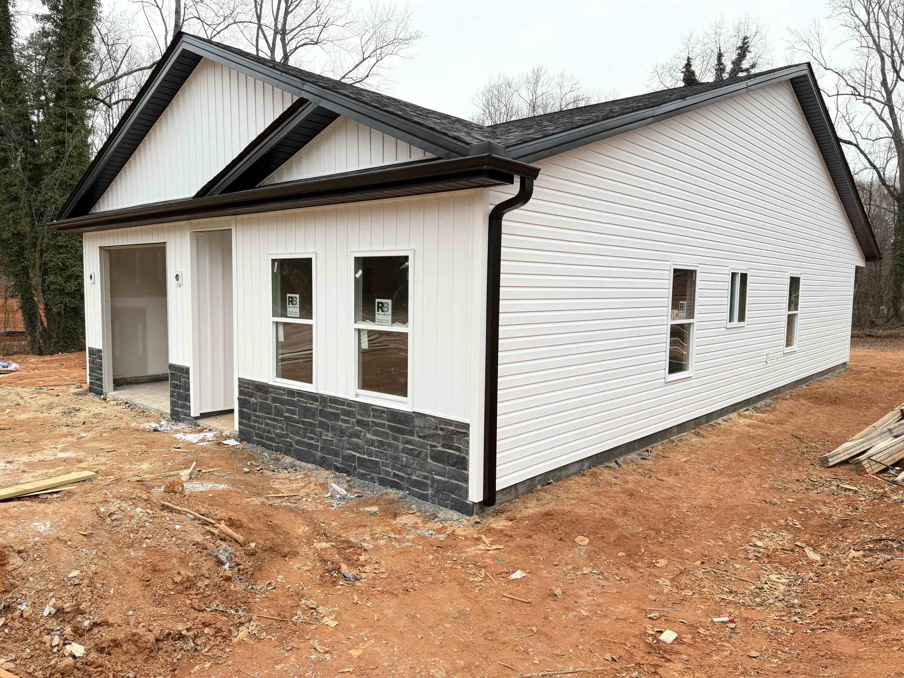 193 North Georgia Avenue Chesnee, SC 29323 - Photo 3 of 16