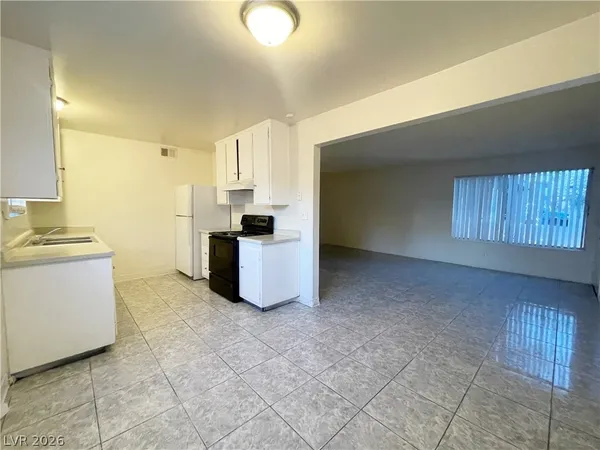 $1,090 | 3217 Arlene Way, Unit 3, Las Vegas, NV 89108