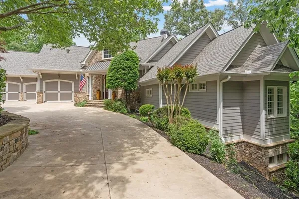 $825,000 | 12 Somerset Lane, Cartersville, GA 30121
