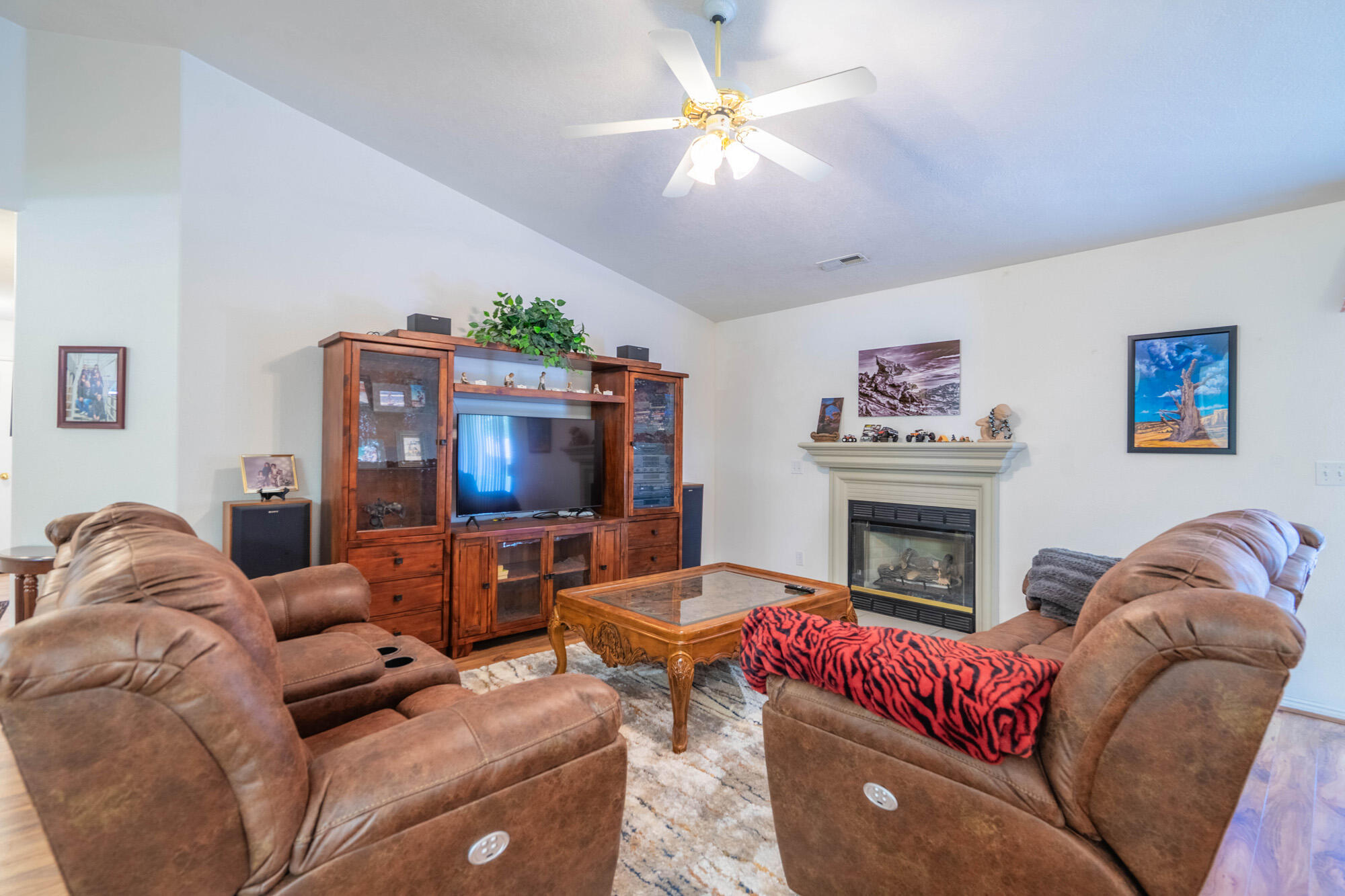 1825 West Mathis Park Place, Unit 5 St. George, UT 84770 - Photo 12 of 57 1825 W Mathis Park Pl #5 -018