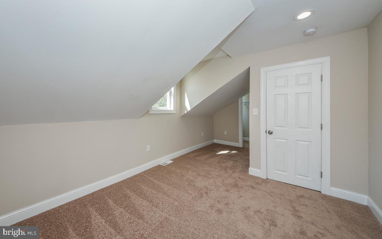 26 Park Road Ambler, PA 19002 - Photo 21 of 32