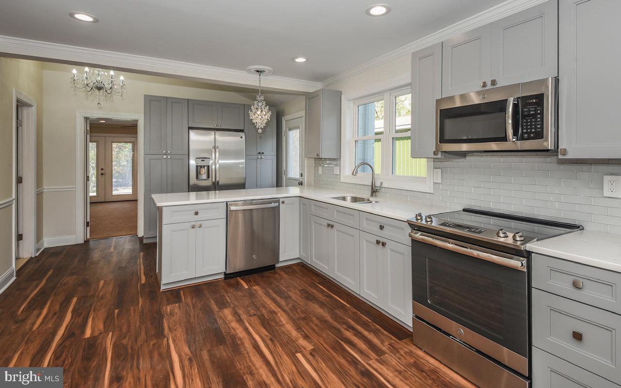 26 Park Road Ambler, PA 19002 - Photo 9 of 32