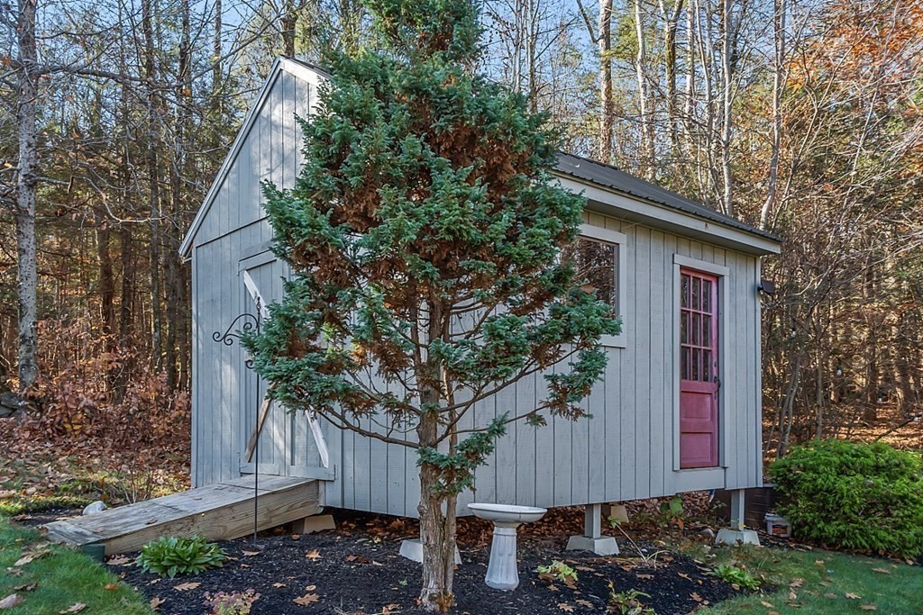 208 Old Wilton Road New Ipswich, NH 03071 - Photo 35 of 38 Gallery Image 35