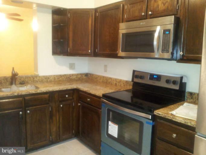 914 South Paca Street Baltimore, MD 21230 - Photo 2 of 16 Kitchen