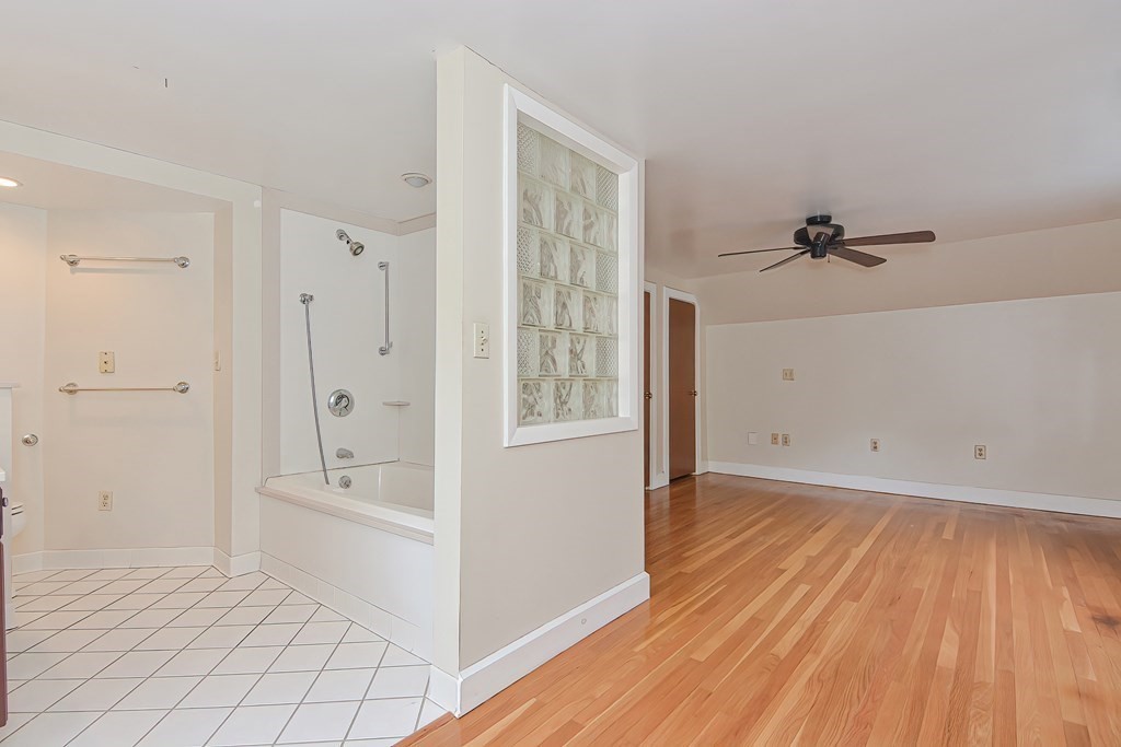 12 Ridgeview Road Sturbridge, MA 01566 - Photo 23 of 40 a view of an empty room with a window