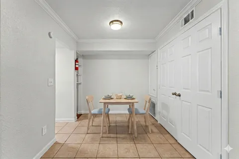 $90,000 | 6161 Reims Road, Unit 1006, Houston, TX 77036