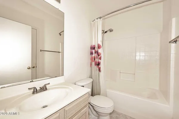 $270,000 | 805 South Sycamore, Unit 129, Mesa, AZ 85202