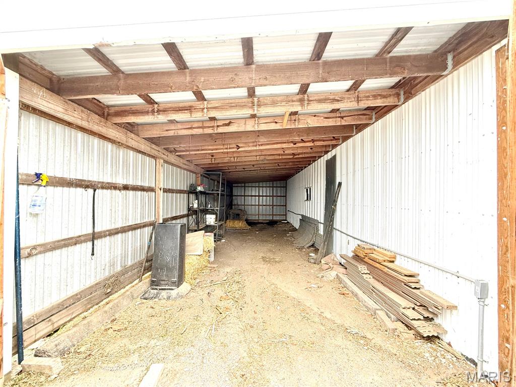 8757 Highway 50 Lebanon, IL 62254 - Photo 72 of 82