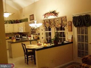 130 Cornflower Road Trenton, NJ 08620 - Photo 4 of 6 Gallery Image 4