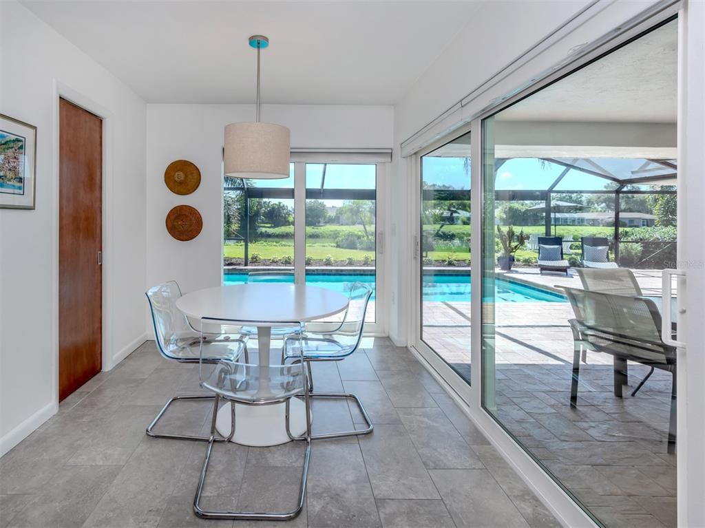 Dinette with awesome view