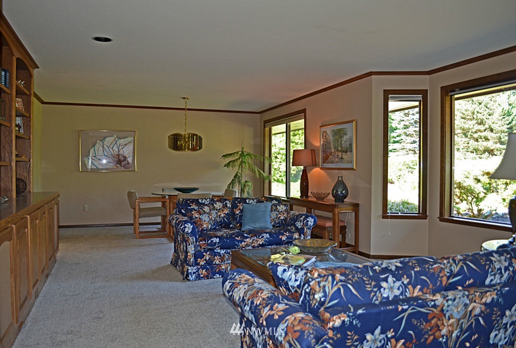 12620 Wagner Road Monroe, WA 98272 - Photo 4 of 25