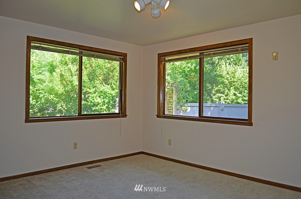 12620 Wagner Road Monroe, WA 98272 - Photo 10 of 25