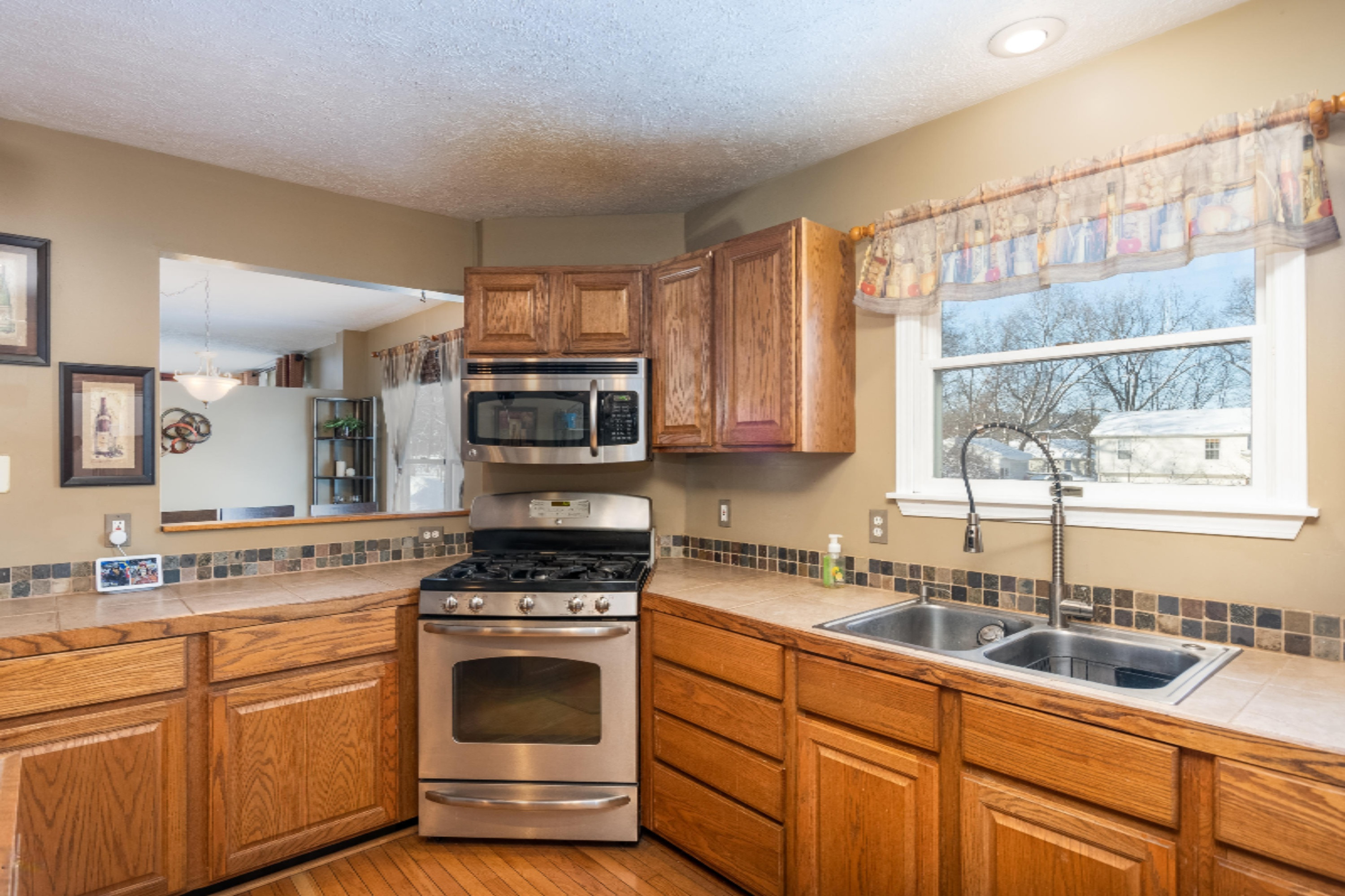 2605 South Patterson Road Wayland, MI 49348 - Photo 5 of 39 2605 S Patterson-5