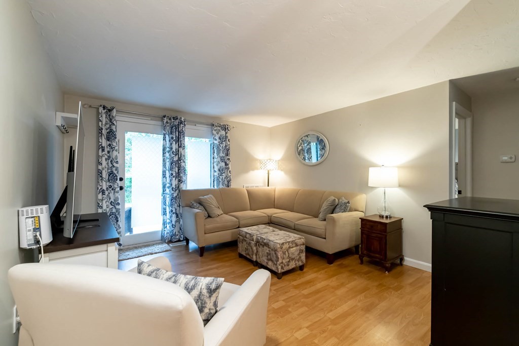 189 Littleton Road, Unit 56 Chelmsford, MA 01824 - Photo 5 of 17 Gallery Image 5