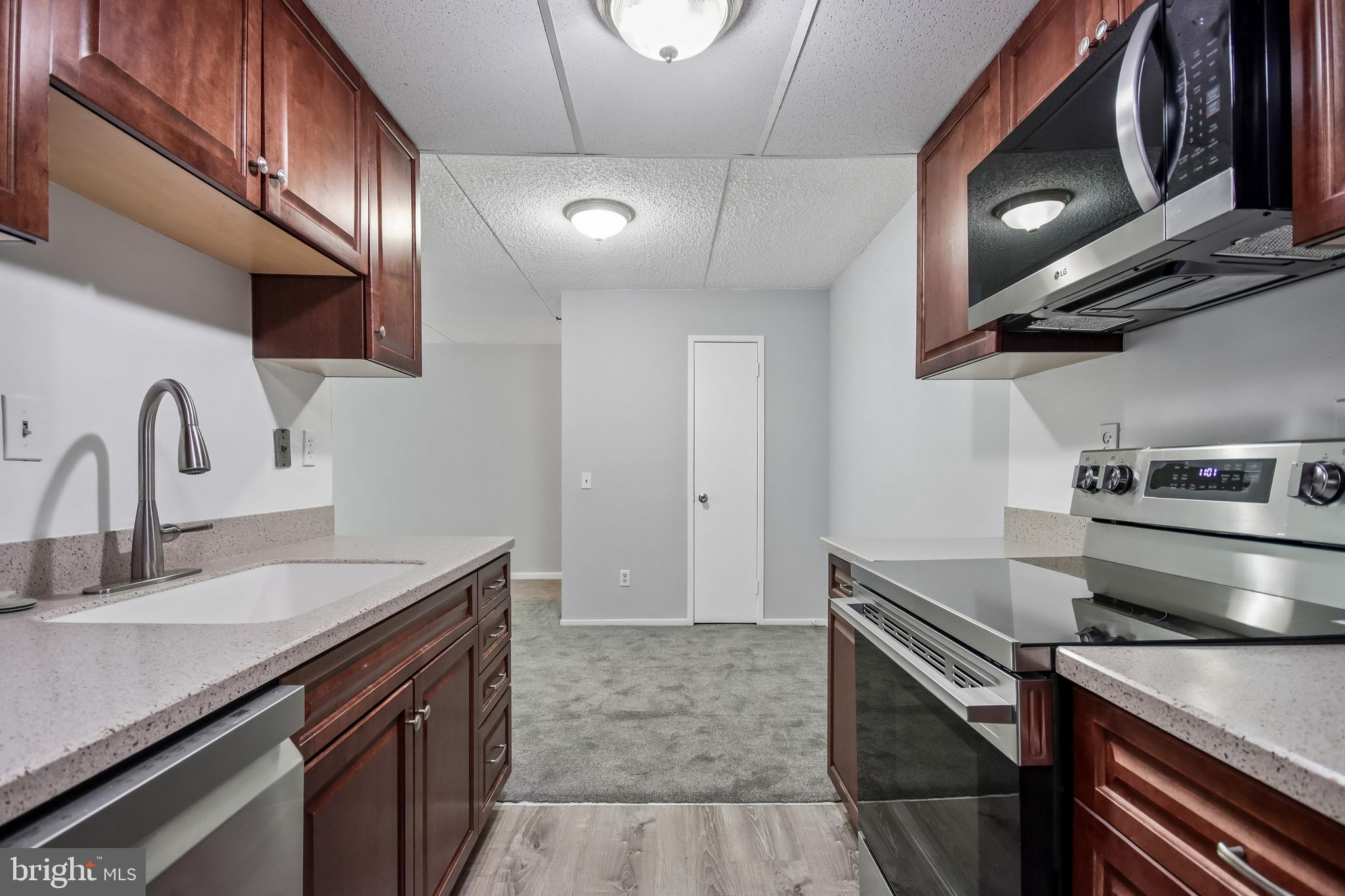 5911 Edsall Road, Unit 309 Alexandria, VA 22304 - Photo 23 of 25