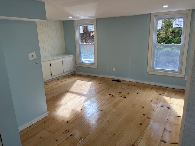 330 Cook Hill Road Killingly, CT 06239 - Photo 5 of 12