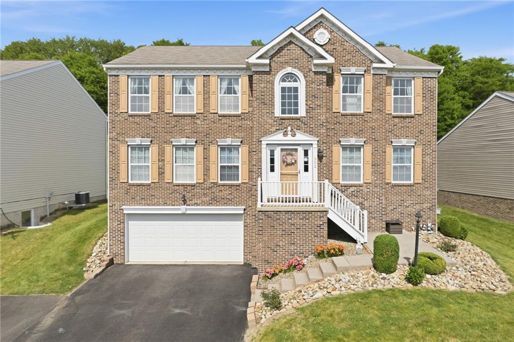 302 Summit Circle Houston, PA 15342 - Photo 1 of 39